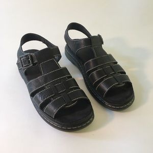 Dr. Martens Fisherman’s Sandal Size 9